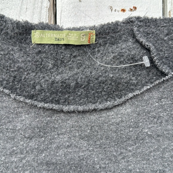 Ultra Soft Bird Boatneck Boho Sweatshirt - Picture 3 of 6